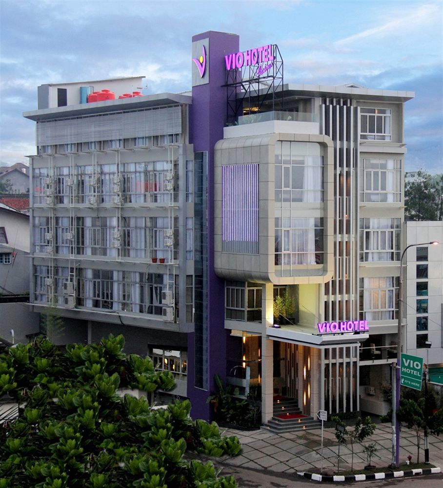 Vio Hotel Pasteur Bandung Exterior photo